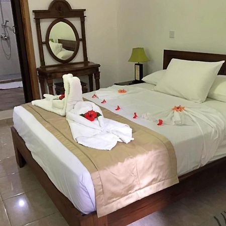 Acquario Guesthouse Anse Volbert Village Extérieur photo