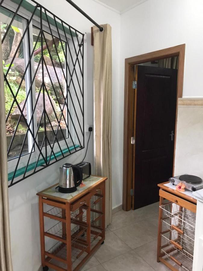 Acquario Guesthouse Anse Volbert Village Extérieur photo