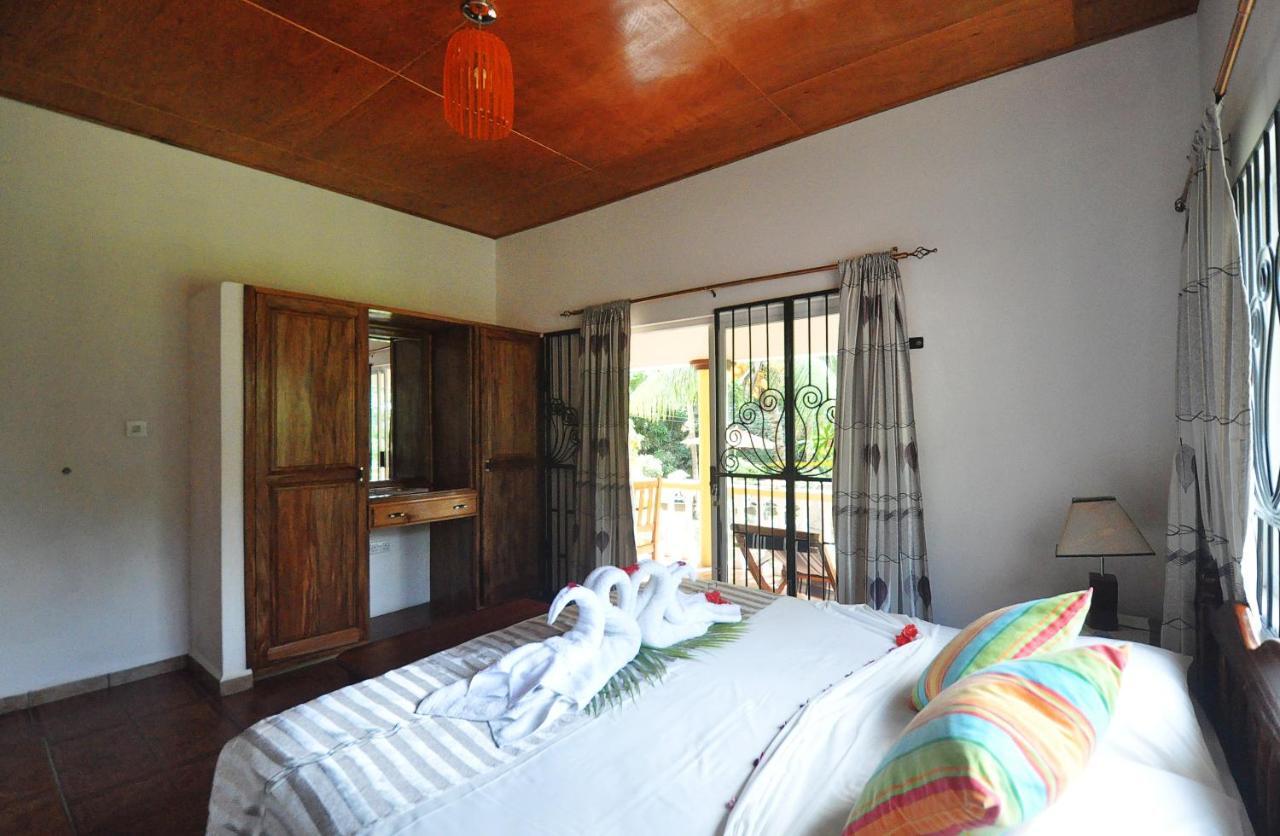 Acquario Guesthouse Anse Volbert Village Extérieur photo