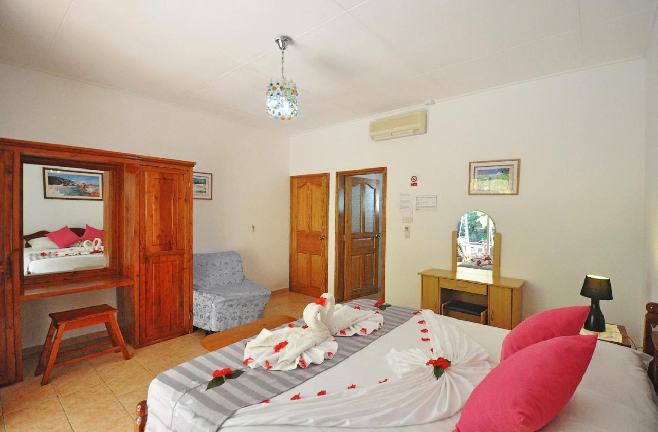 Acquario Guesthouse Anse Volbert Village Extérieur photo